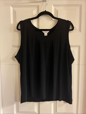 CJ Banks Black Sleeveless Scoop Neck Tank